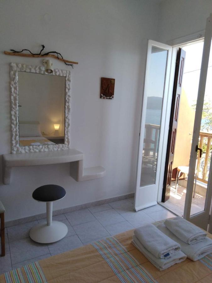 Adriani Sea View Rooms Adamantas  Exteriér fotografie