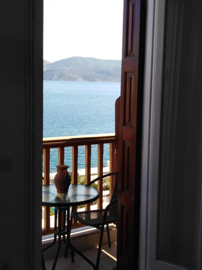 Adriani Sea View Rooms Adamantas  Exteriér fotografie